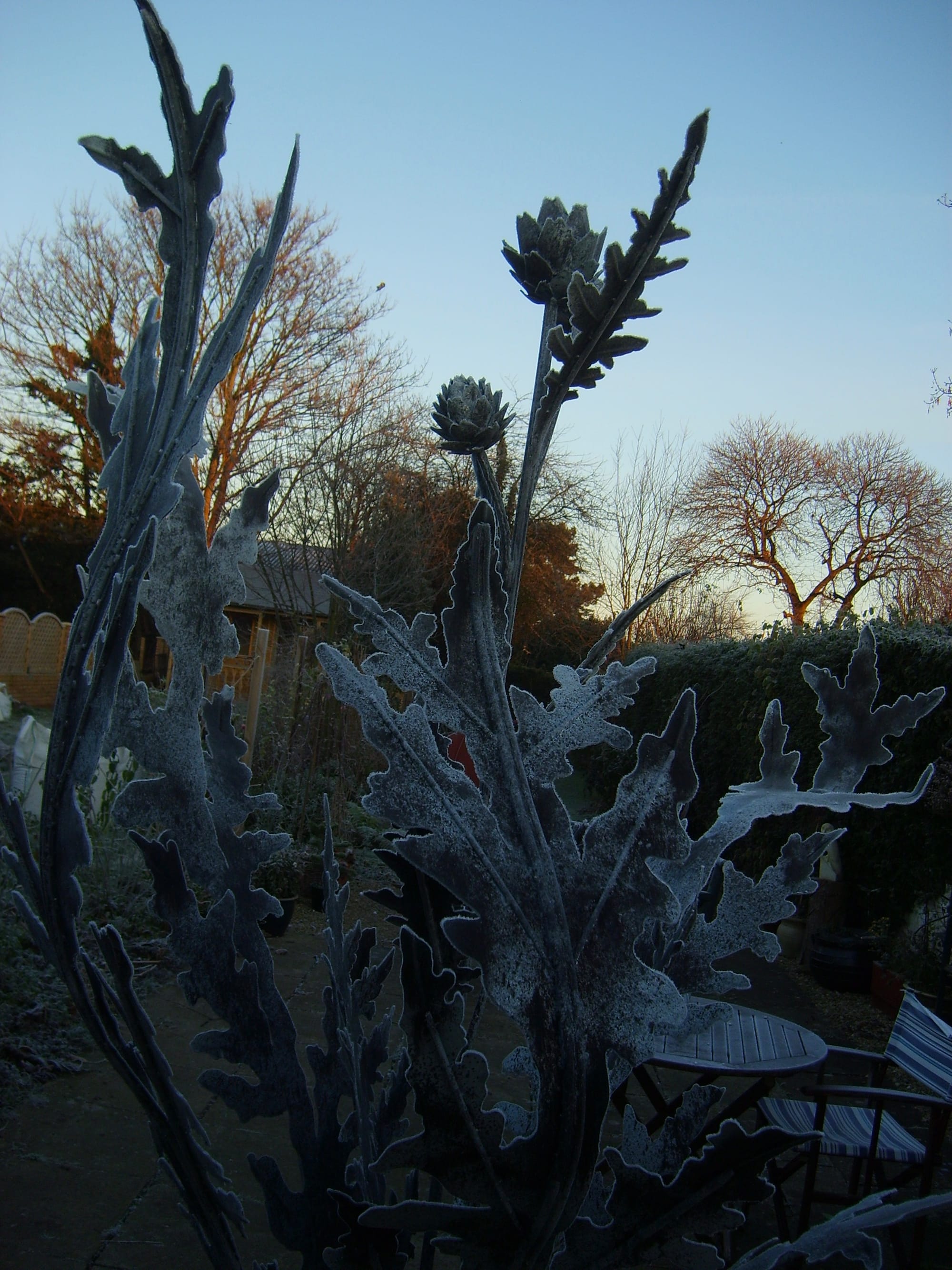 Artichoke sculpture