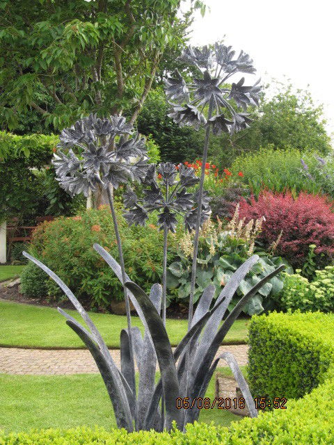 Agapanthus Sculpture