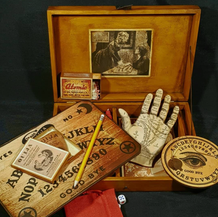 Planchette oui-jà du 19° siècles reproductions