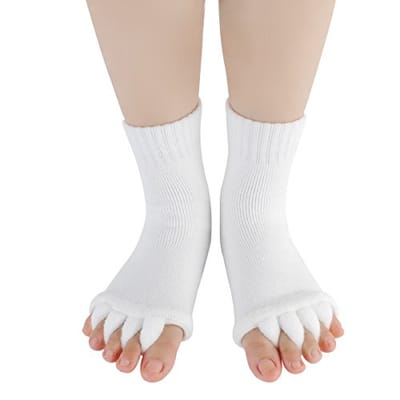 Benefits of Toe Alignment Socks image