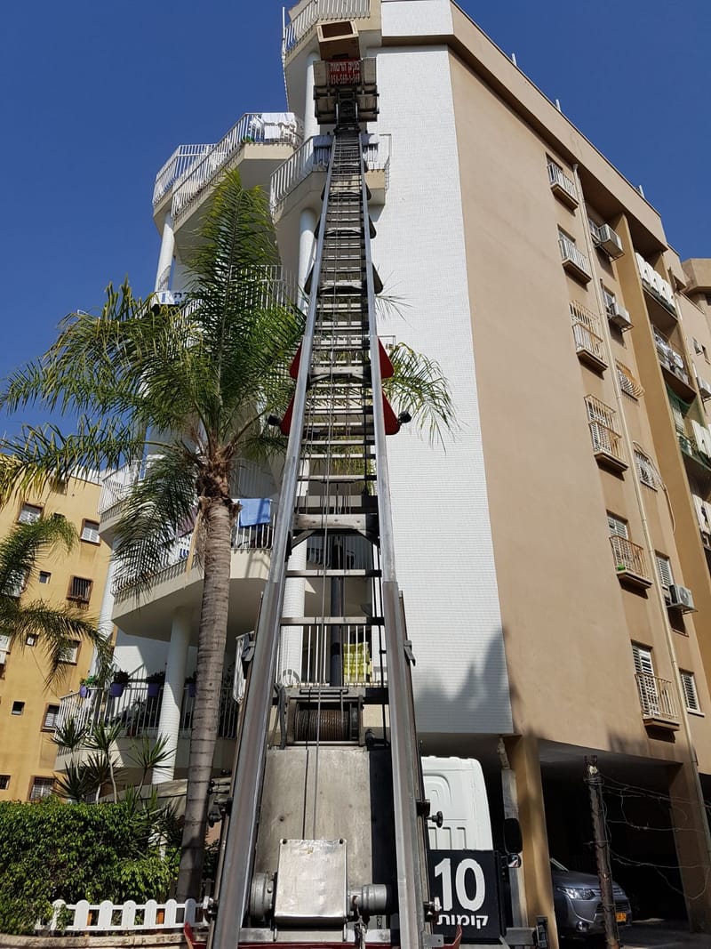 שירות הרמה לגובה לבעלי מקצוע