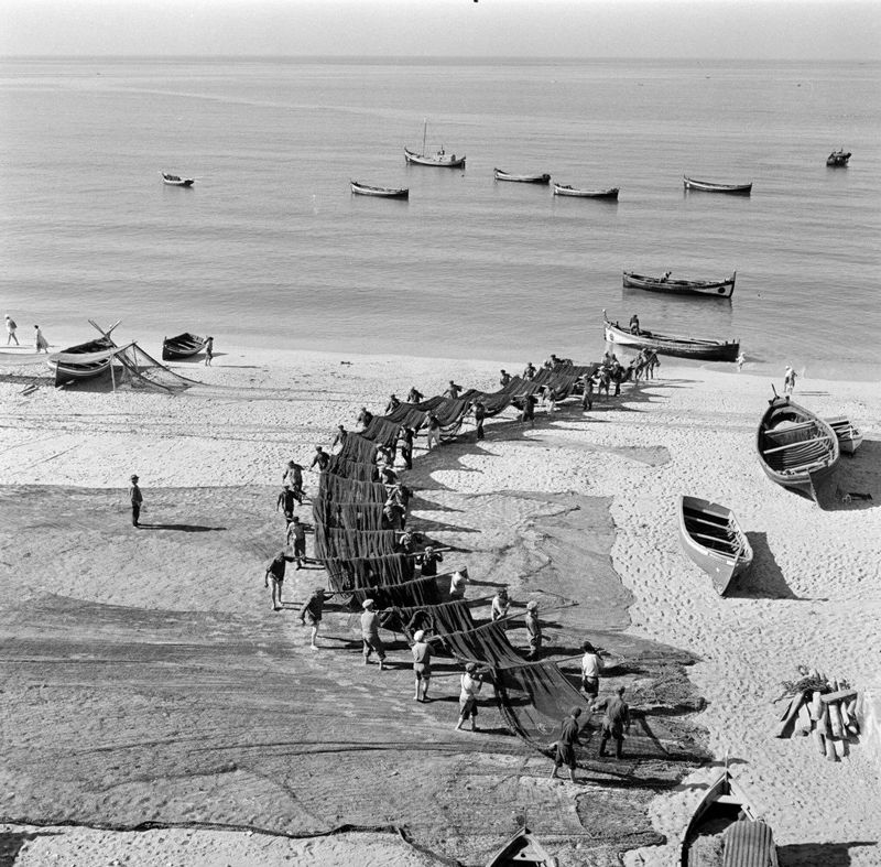 Artur Pastor - Fishermen, Portugal 1950