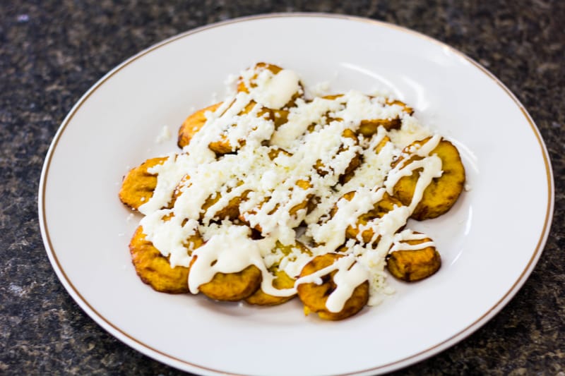 Plátano Frito -  Deep - fried Plantains
