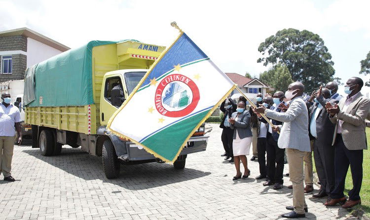 Bomet gives Sh23m building materials to tea buying centres