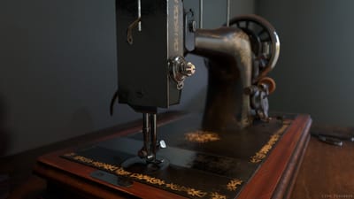 Computerized sewing machine image