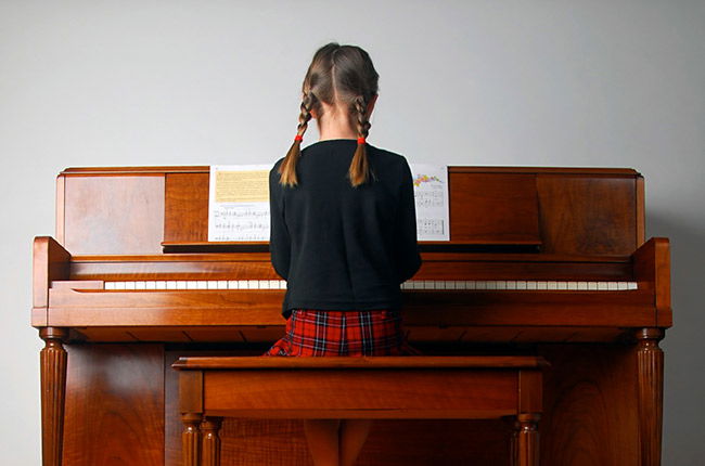 Choosing The Right Piano For My Child
