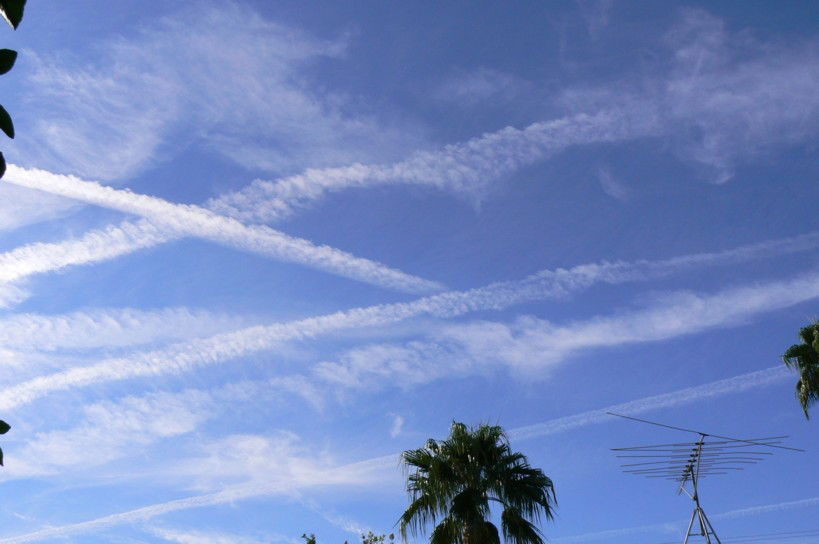 Chemtrails over Phoenix Arizona Picture