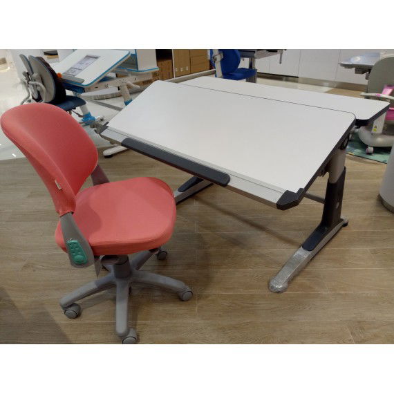 5 Ways Ergonomic Furniture Is Good For Your Child