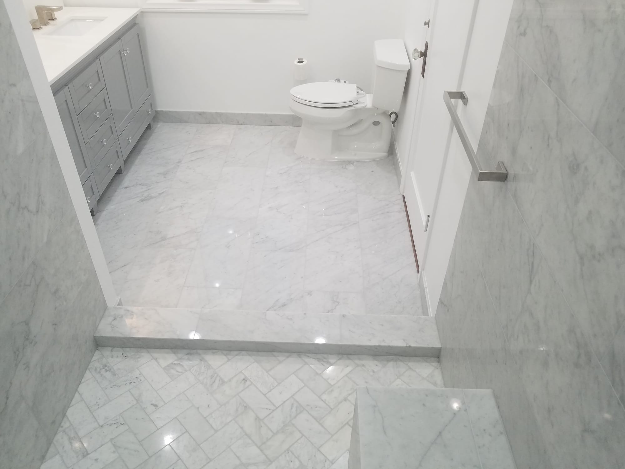 Popular Bathroom - Adam W. 90069