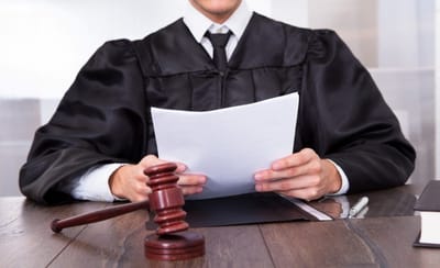 Significance of an Experienced Criminal Attorney to Help You Get out of Trouble