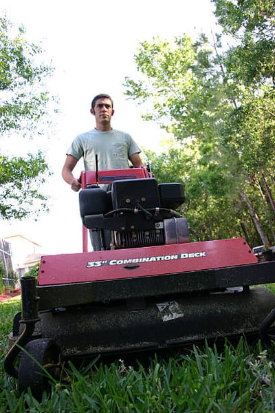 Aspects to Bear in Mind About Residential Lawn Care