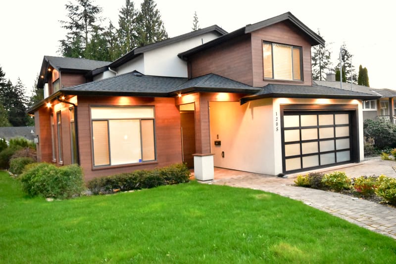 1205 Brantwood Rd., North Vancouver, BC