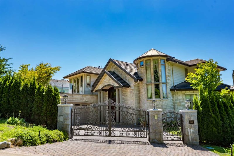 2588 Garden Court, West Vancouver, BC