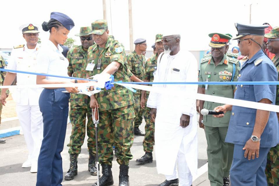 ENHANCING AIR-GROUND INTEGRATION: NAF INAUGURATES NEW BACKDOOR GUNNERS’, SPECIAL FAST ROPING COURSES AS CAS COMMISSIONS MORE PROJECTS AT RTC, KADUNA