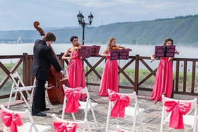 What To Look For Before Hiring A Wedding Band? image
