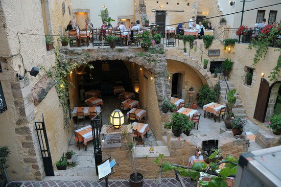 The Best Restaurants in Chania: Food You Must Try!