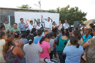 Ramon Garza Barrios entrega Red de Tuberia de Agua Potable en Nuevo Laredo