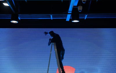 מיצירת בולטות ועד הגדלת מכירות – על שילוט דיגיטלי לעסקים