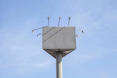 כרוזים - מגדלי כריזה בחירום