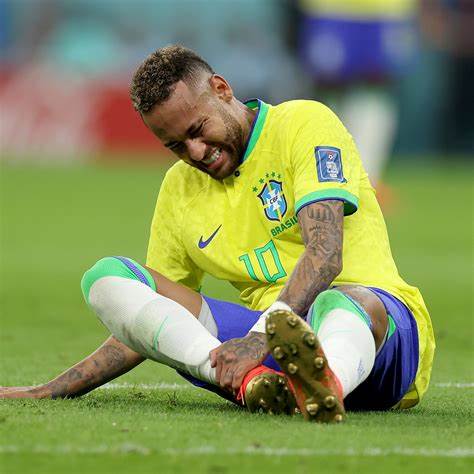 Neymar misses Brazil