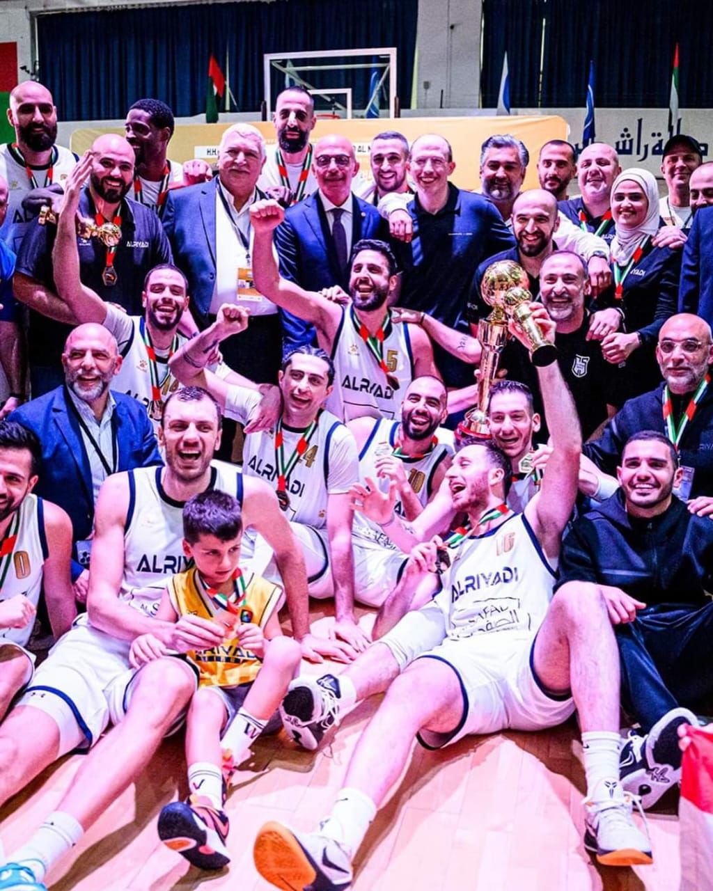 فوز تاريخي للنادي الرياضي في دورة دبي الدولية على سترونغ الفليبيني بتسديدة سحرية لاسماعيل احمد