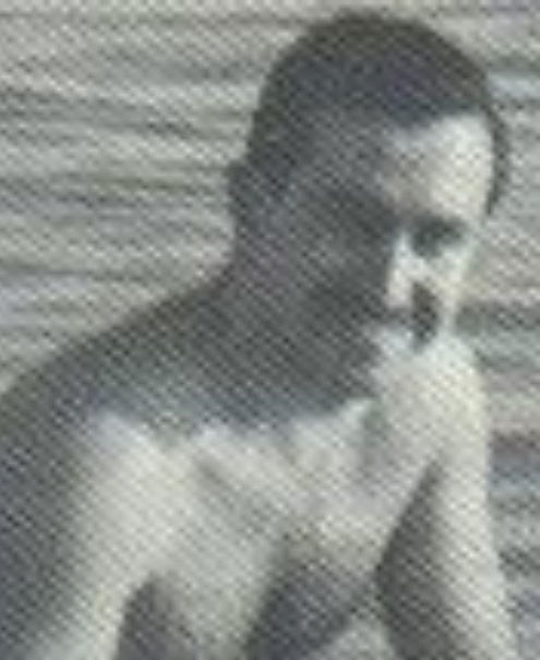 قاهر المانش عثمان غندور: 
الرابعة ثابتة