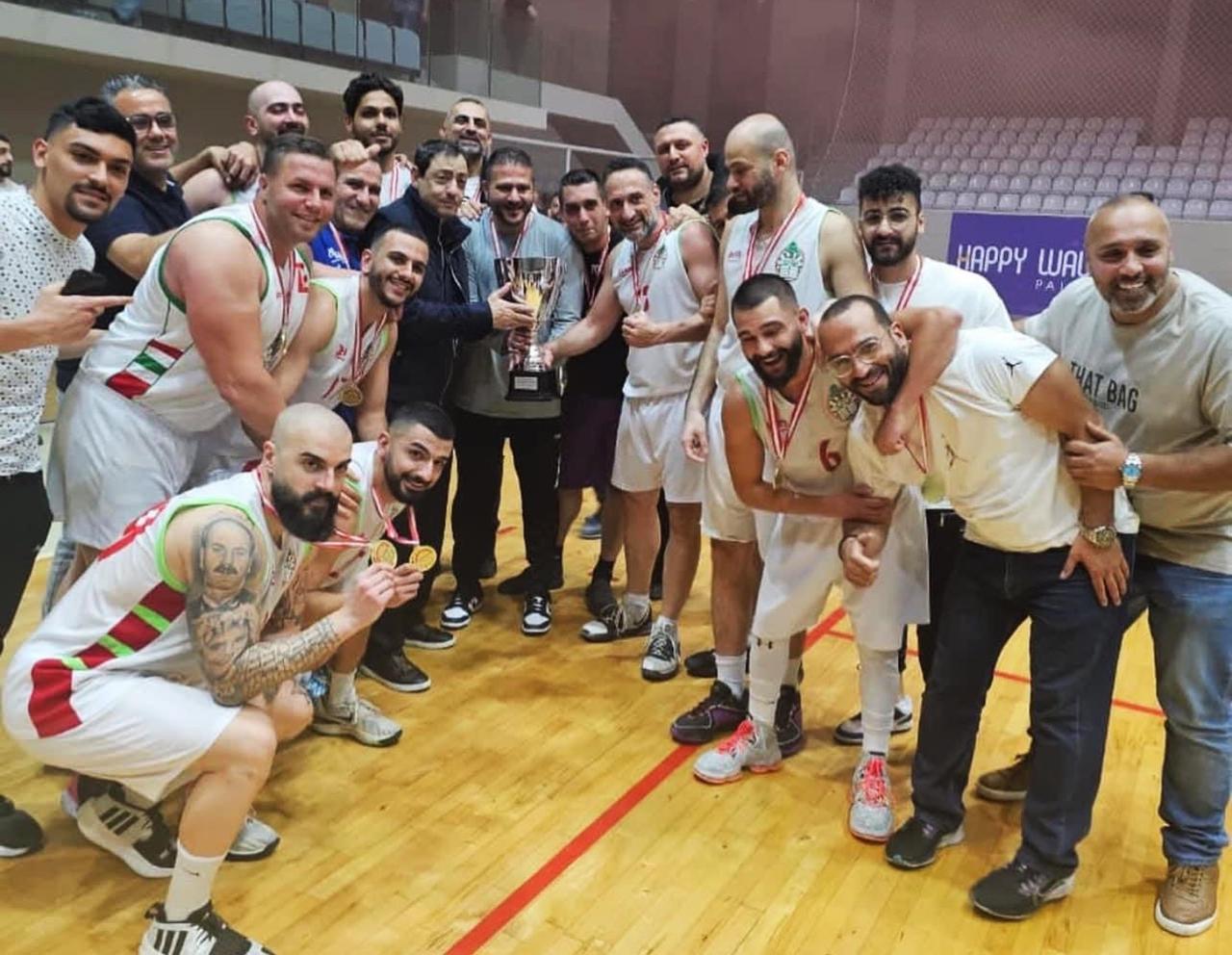 بطولة الدرجة الثالثة بكرة السلة:
"الحقوقيون"(نادي نقابة المحامين) أحرز اللقب
والوحدة الشوف وصيفه