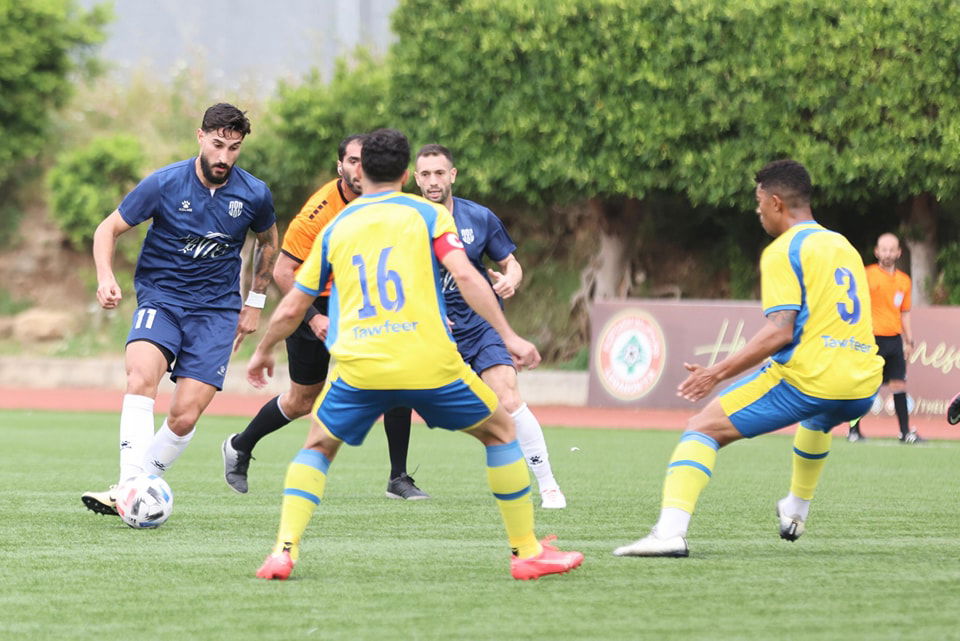 The tie between Al-Ahed and Al-Safa gave Al-Najmeh the lead in the Lebanese Championship for the top six