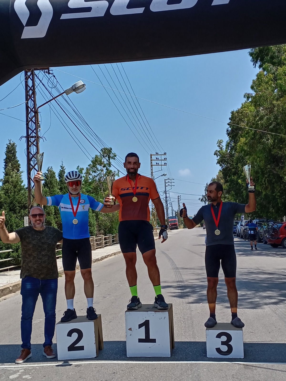 سروجي، بانايوت بطلا سباق سلعاتا للدراجات