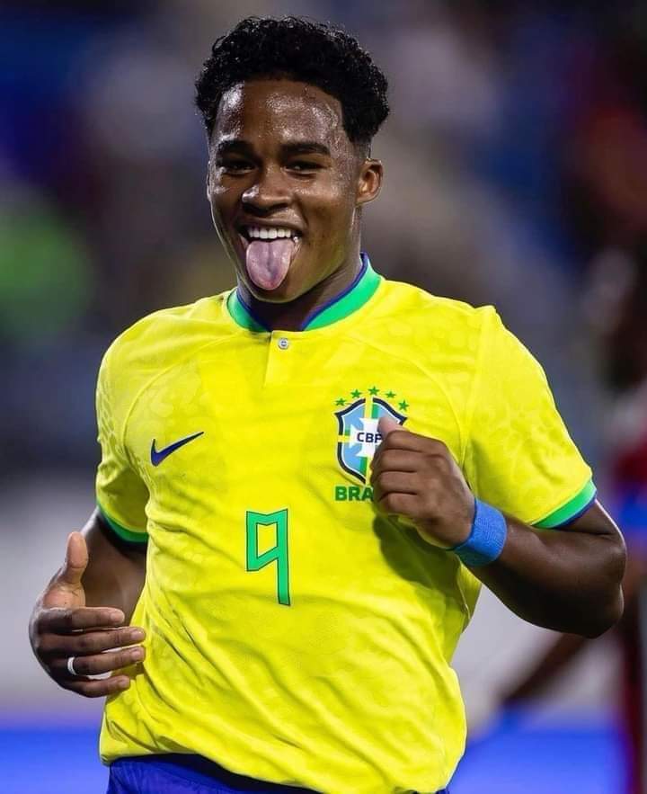 Endrik will wear number 9 for Brazil