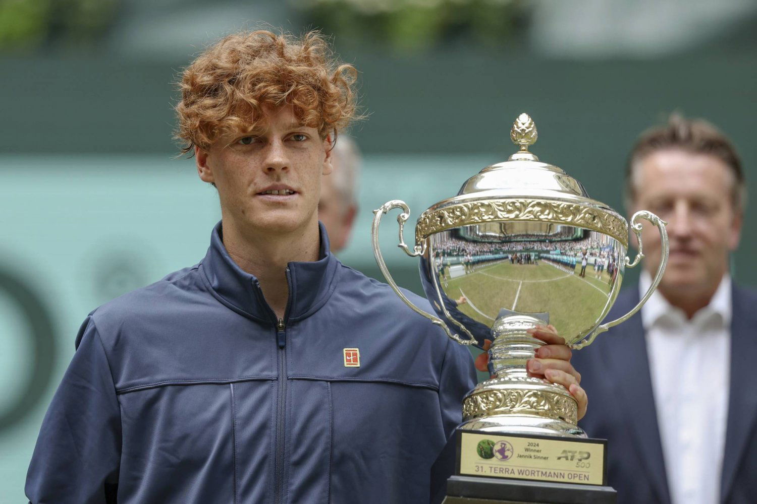 Sinner wins Halle title