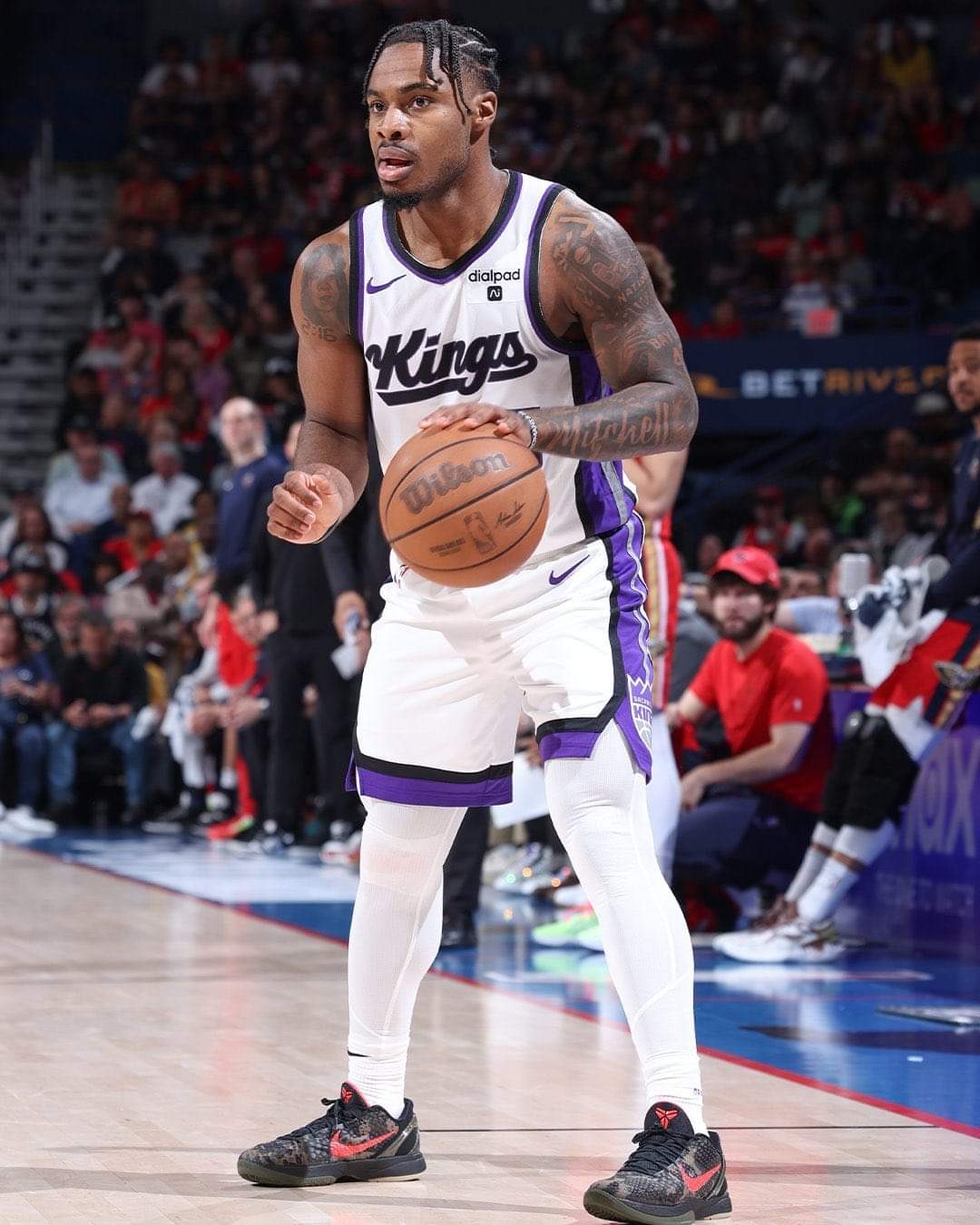 Sacramento Kings and Toronto Raptors American-style swap