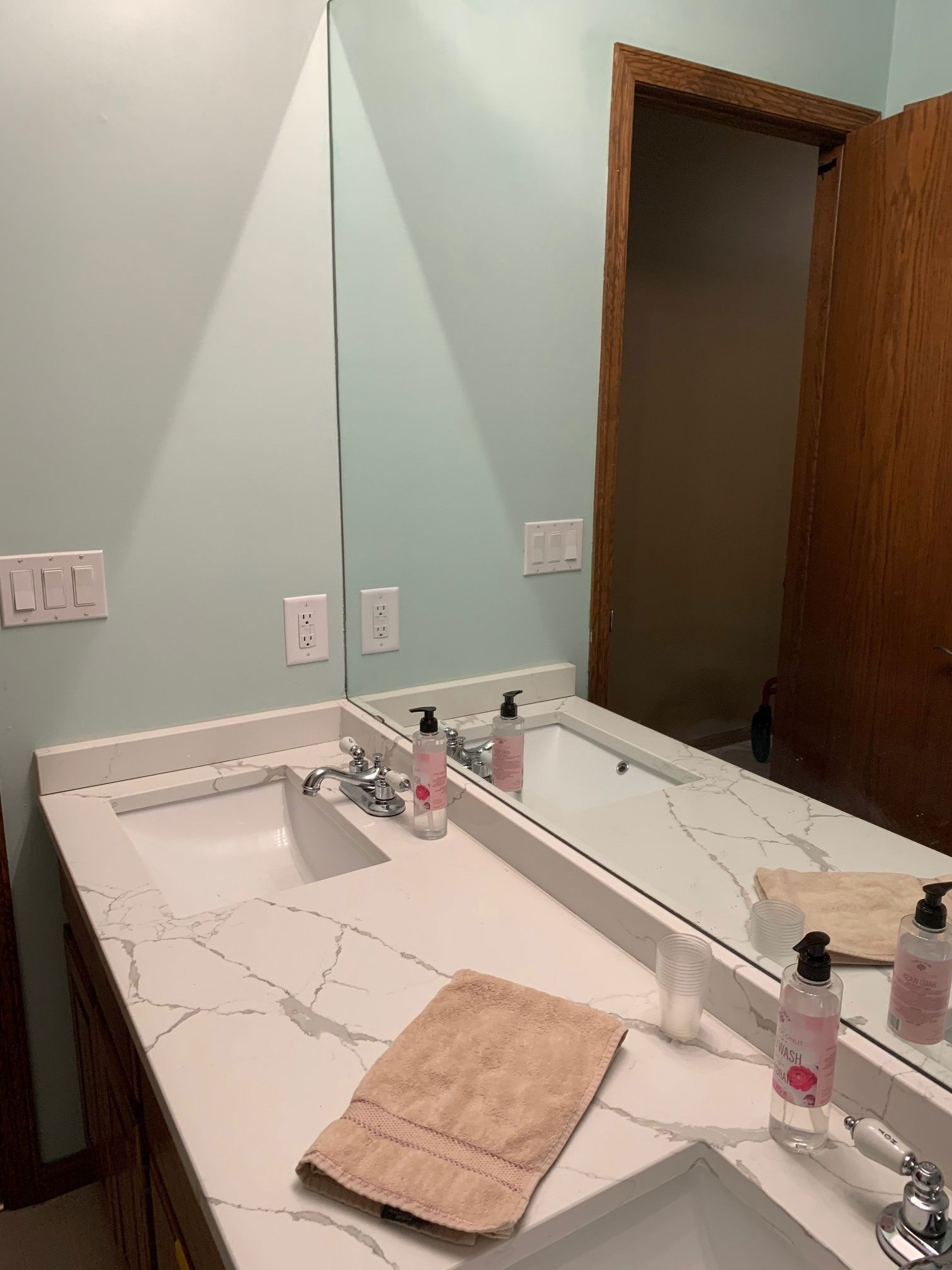 Main bathroom