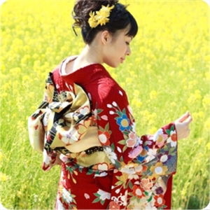 Women’s Kimono for Sale can Help a Lady Look More Attractive!