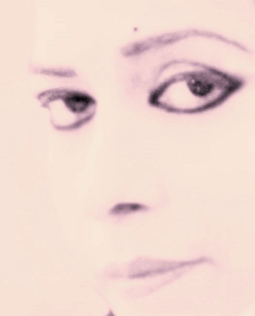 ماذا عن النحلة التي تجوب الجهات الاربع ؟ / عكاب سالم الطاهر