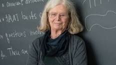 كارين يوهلينيك عالمة الرياضيات الحائزة على جائزة أبل