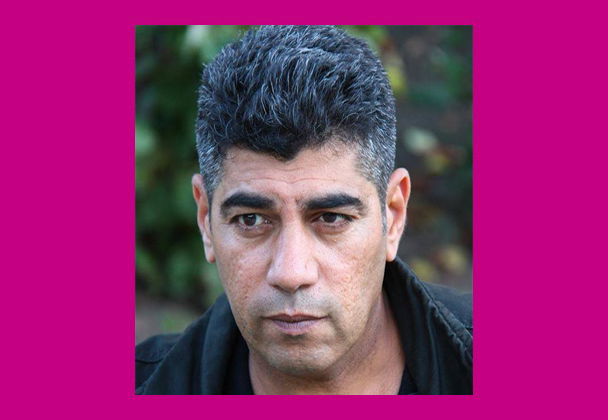 كتب ليست لجولة عابرة / زهير كريم