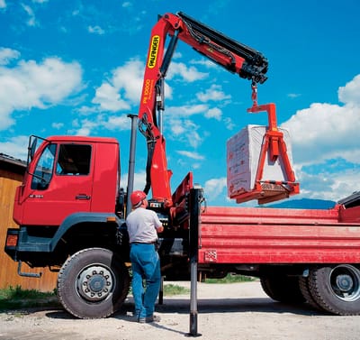 An Introduction to Hydraulic Cranes