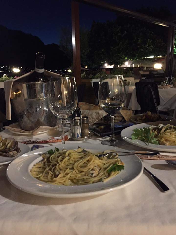 spaghetti alle vongole veraci a lago