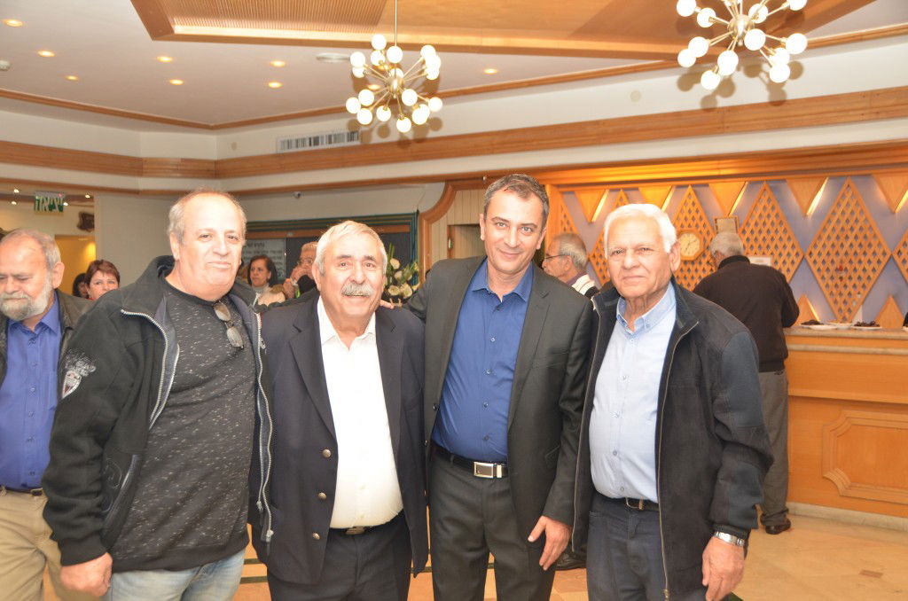 בהשקת הספר 'בין המצודות' מאת יוסי פלה