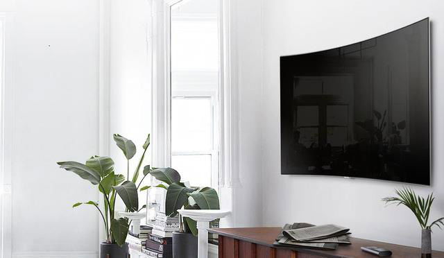 Hướng dẫn đọc tên các ký tự trong tên của tivi Samsung