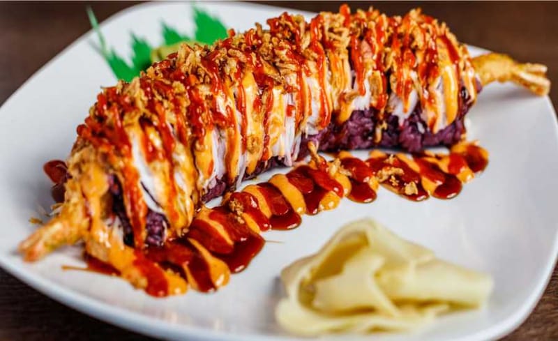 SPICY CRUNCH SHRIMP TEMPURA ROLL