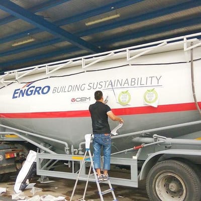 Make Your Advertisement More Attention-Grabbing With Decal Printing Singapore