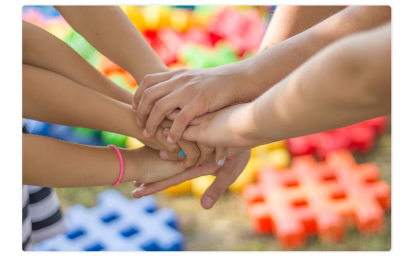 Relaciones Sociales:  ¡¡SALUD y BIENESTAR!!