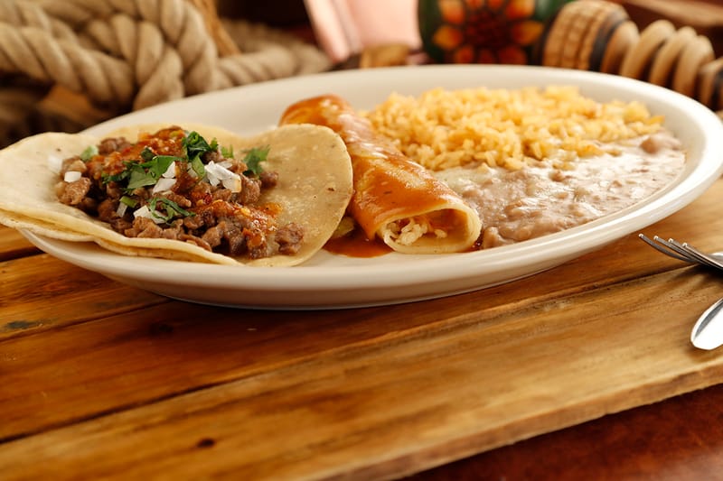 BEEF TACOS & CHEESE ENCHILADA