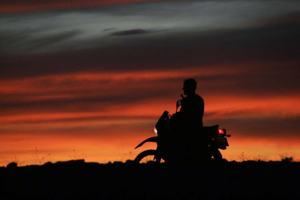 Atardecer en la Hamada de Guir