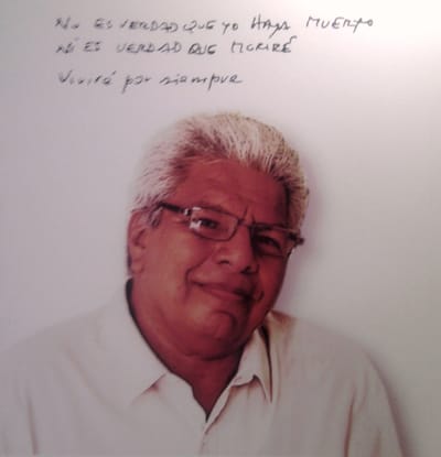 Biografía image