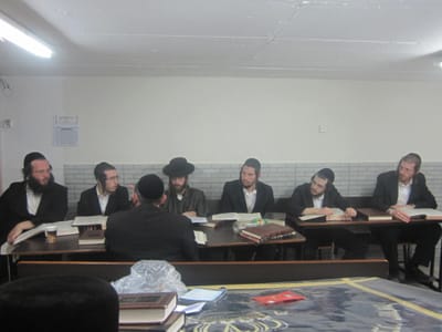 אודות image