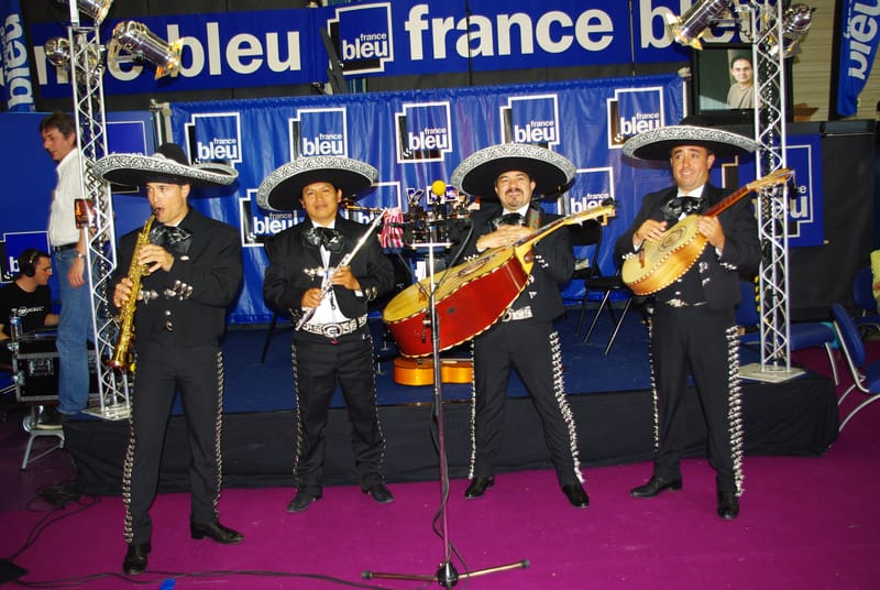 ALEJ P MARIACHI