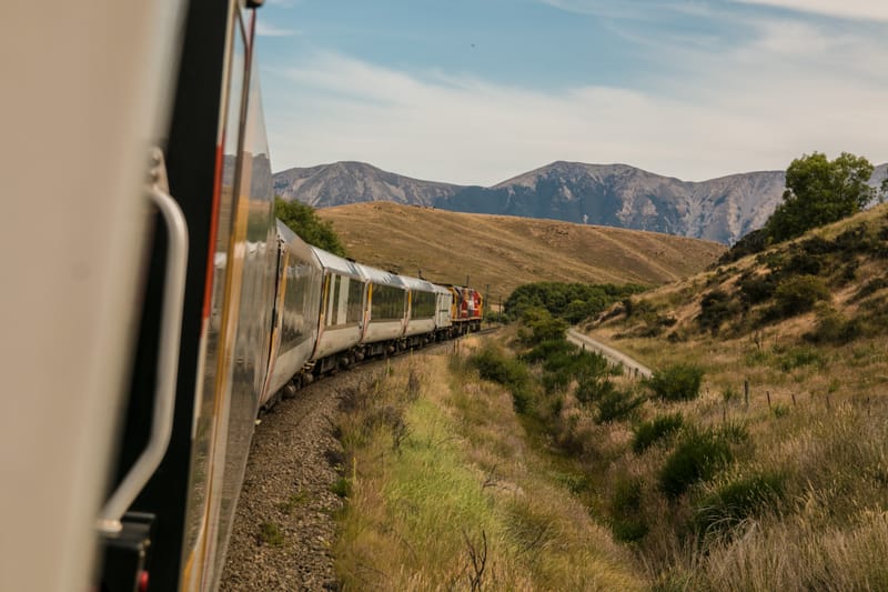 How We Earn While Traveling